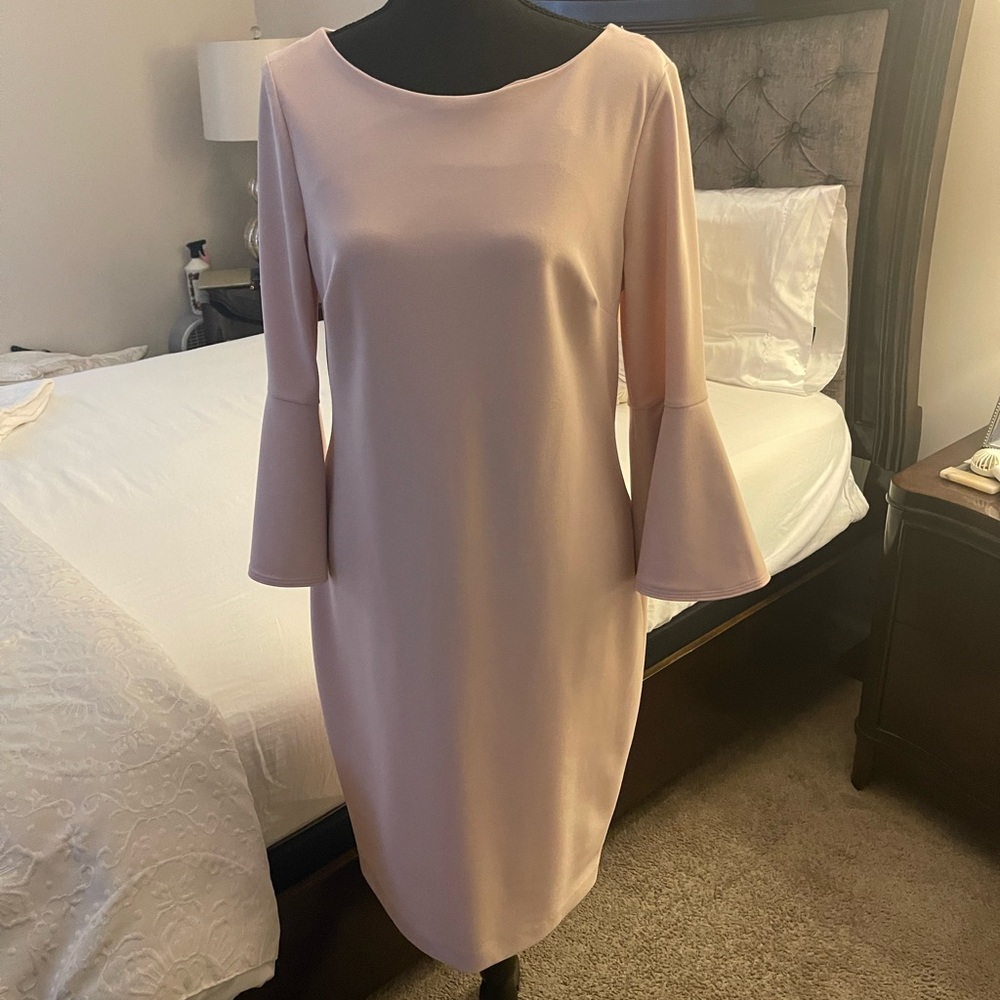 Calvin Klein Soft Blush Bell-Sleeve Shift Dress